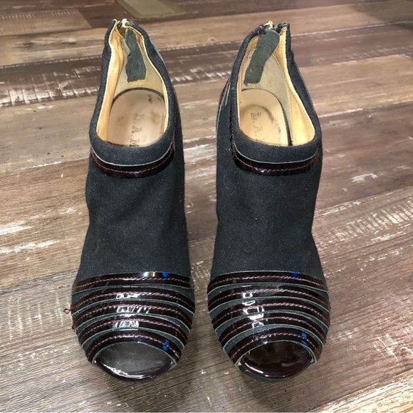 L.A.M.B. high heel booties black w/red stitching size 8M - Picture 2 of 9